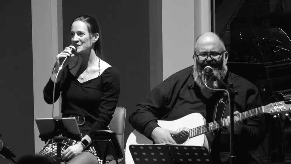 Vorschaubild: Am Horizont ist Gold – Musikvideo